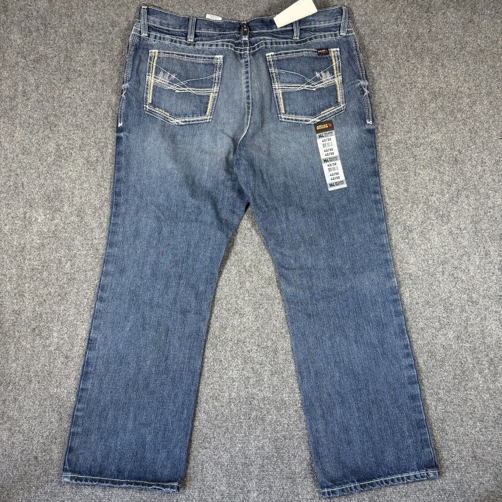 NWT Ariat FR M4 Jeans Mens 42x32 Relaxed Boot Jeans CAT2Flame Resistant Workwear